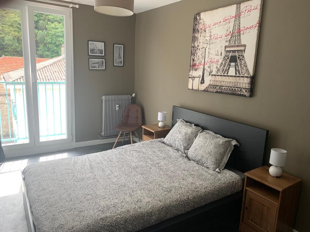 Appartement Tout Confort Dans Une Residence Calme Givet Eksteriør bilde
