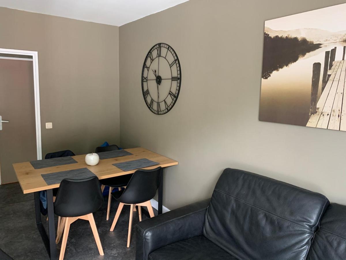 Appartement Tout Confort Dans Une Residence Calme Givet Eksteriør bilde