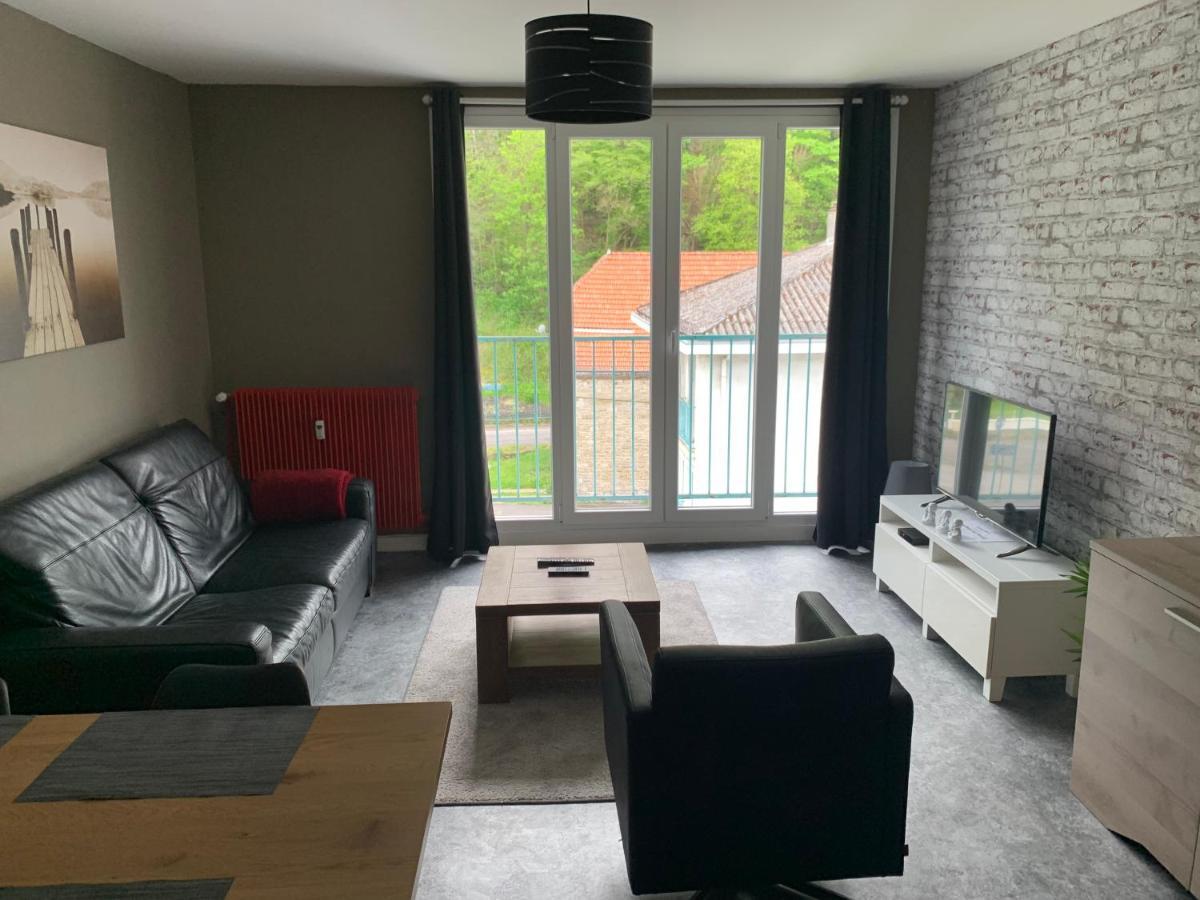 Appartement Tout Confort Dans Une Residence Calme Givet Eksteriør bilde